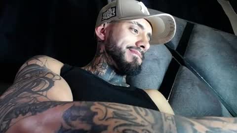 Snapshot of dante_d_angelo_ chatting on 06-23-26, 11:03 dante_d_angelo_ online show from 06-23-26, 11:03