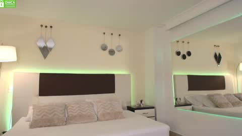 Dante online show from 03-06-25, 05:11