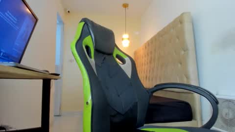 dantex_ online show from 11-13-25, 02:21