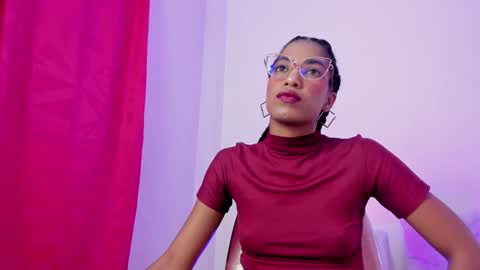 Snapshot of dany_brownie chatting on 01-23-25, 12:04 hi im DanyBest Squirter here on cb online show from 01-23-25, 12:04