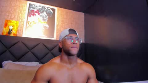 Dany online show from 11-11-25, 01:38