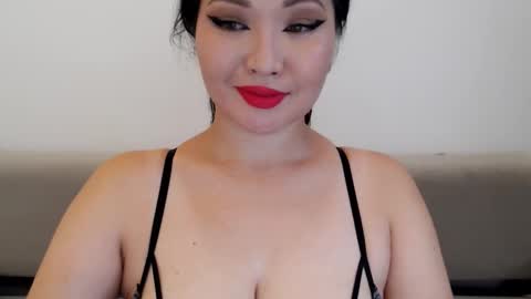 Snapshot of danymeen chatting on 10-27-25, 08:18 DanyMeen online show from 10-27-25, 08:18