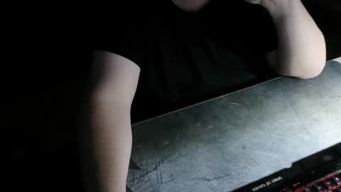 Snapshot of danysanchez1981 chatting on 11-25-25, 10:21 danysanchez1981 online show from 11-25-25, 10:21