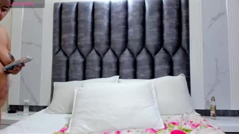 daphaineex online show from 11-10-25, 04:50