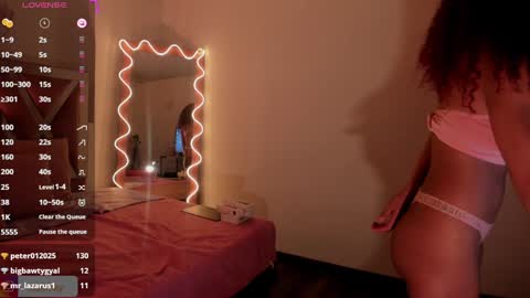 Snapshot of daphnne_tay chatting on 01-11-25, 09:26 dhapnne online show from 01-11-25, 09:26