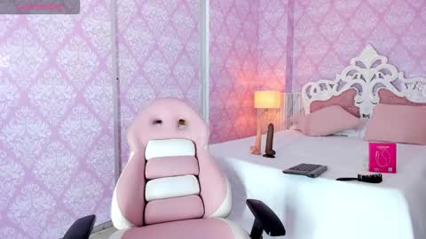    online show from 11-09-25, 12:42