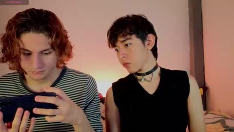 Snapshot of darcy_and_stolas chatting on 10-05-25, 03:05 darcy_and_stolas online show from 10-05-25, 03:05