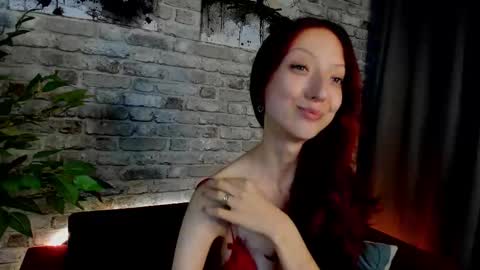 Daria J online show from 09-18-25, 04:03