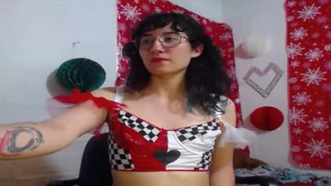 lola online show from 12-04-24, 02:09