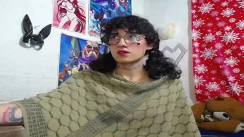 lola online show from 03-07-25, 08:56