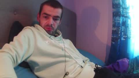 Snapshot of dark377 chatting on 10-12-25, 01:10 dark377 online show from 10-12-25, 01:10