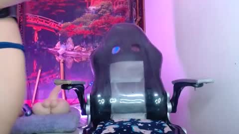 dark_doll5 online show from 01-18-25, 05:10