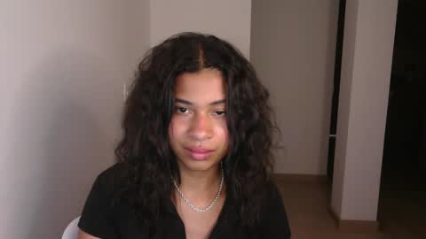 Sofia online show from 12-22-24, 01:45