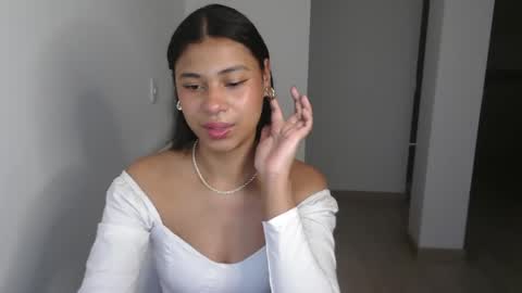 Sofia online show from 12-28-24, 10:55