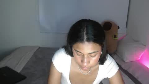 Sofia online show from 02-25-25, 04:24