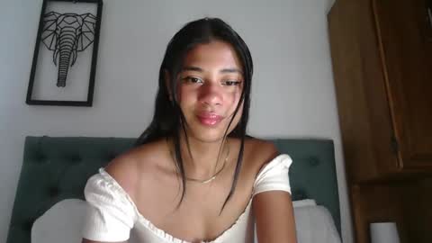 Sofia online show from 10-05-25, 05:33
