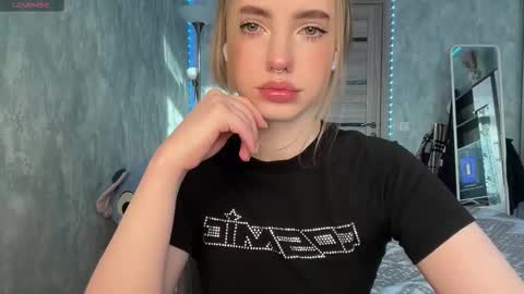 Darkside online show from 11-17-25, 07:03