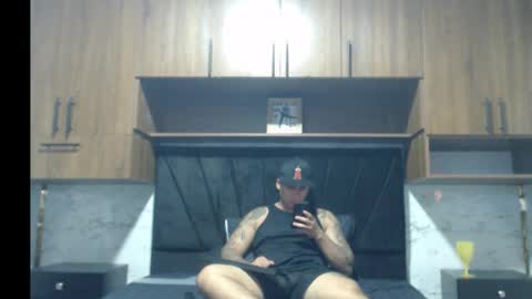 Alexis online show from 11-22-25, 04:55