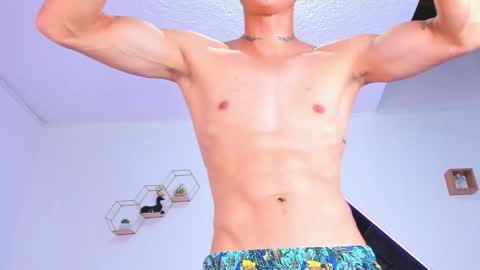 dark_valentino online show from 04-01-26, 03:07