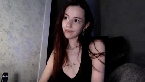 Snapshot of dark_witch_ chatting on 10-13-25, 12:38 Alice online show from 10-13-25, 12:38