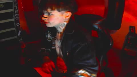   online show from 11-07-25, 04:34