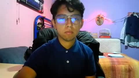 Snapshot of darknex_ chatting on 06-26-26, 05:23 Jose Ian online show from 06-26-26, 05:23