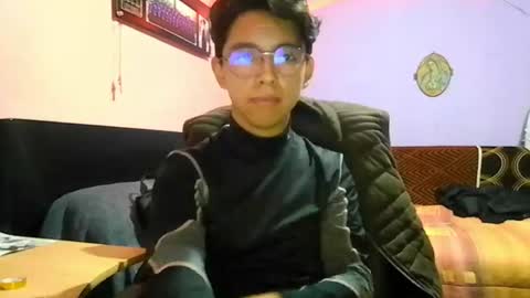 Snapshot of darknex_ chatting on 07-04-26, 05:24 Jose Ian online show from 07-04-26, 05:24