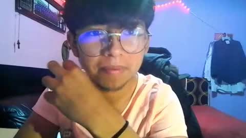 Snapshot of darknex_ chatting on 07-24-26, 07:39 Jose Ian online show from 07-24-26, 07:39