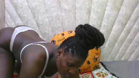 SHANICE online show from 10-15-25, 07:36