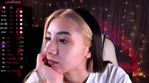 Snapshot of darlabelle chatting on 01-19-25, 07:57 Belle online show from 01-19-25, 07:57