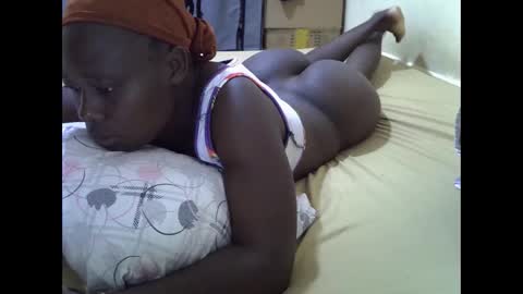 darling_ella online show from 10-09-25, 03:04