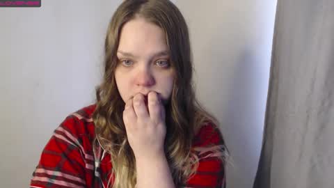 darling_tony18 online show from 09-18-25, 11:45