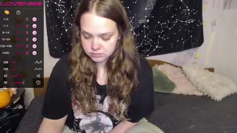 Snapshot of darling_tony18 chatting on 06-18-26, 05:39 darling_tony18 online show from 06-18-26, 05:39