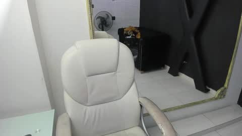 Darling online show from 03-02-25, 01:49