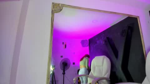 Darling online show from 03-05-25, 01:06