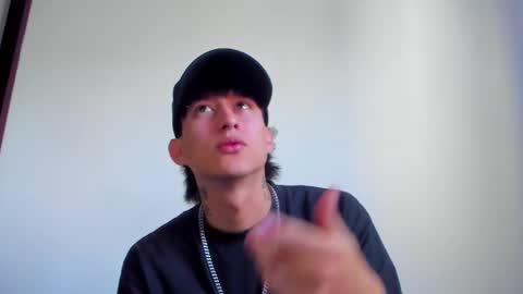 Snapshot of darsel_night chatting on 11-20-25, 01:55 darsel_night online show from 11-20-25, 01:55