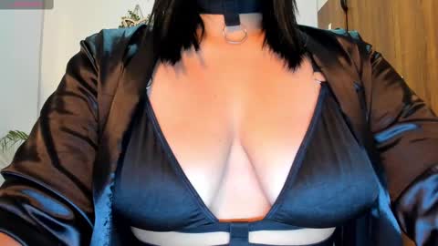 Darsha online show from 02-27-25, 01:38