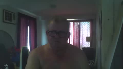 Snapshot of darwincock chatting on 12-18-24, 05:59 darwincock online show from 12-18-24, 05:59