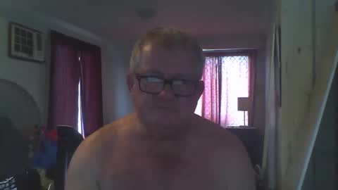 Snapshot of darwincock chatting on 12-28-24, 12:36 darwincock online show from 12-28-24, 12:36