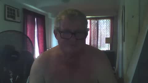 Snapshot of darwincock chatting on 02-20-25, 06:28 darwincock online show from 02-20-25, 06:28