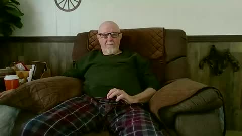 dave571960 online show from 04-02-26, 01:09