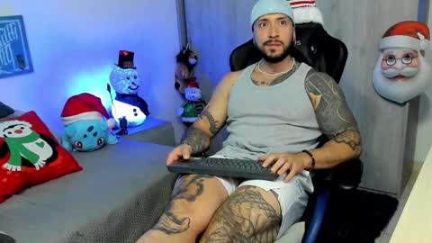 DAVE MAX online show from 11-29-25, 02:47