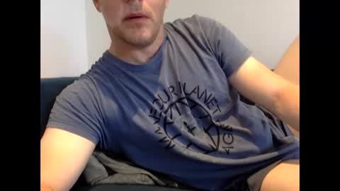 Snapshot of daveb709709709 chatting on 09-21-25, 01:02 daveb709709709 online show from 09-21-25, 01:02