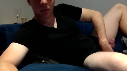 Snapshot of daveb709709709 chatting on 10-01-25, 02:28 daveb709709709 online show from 10-01-25, 02:28