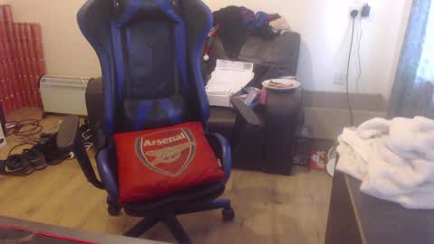 dave online show from 02-07-25, 10:40