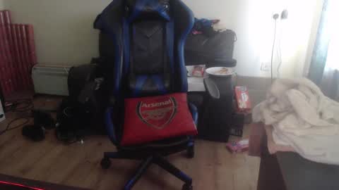 dave online show from 03-05-25, 08:21