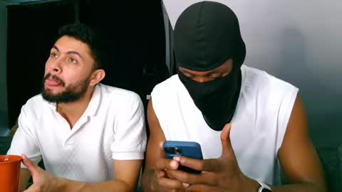 Snapshot of davgostoso chatting on 01-13-26, 04:45 Dave y Salvatore online show from 01-13-26, 04:45