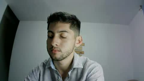 Snapshot of david_asturias chatting on 12-11-24, 01:37 David Asturias online show from 12-11-24, 01:37