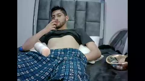 Snapshot of david_asturias chatting on 01-07-25, 01:59 David Asturias online show from 01-07-25, 01:59