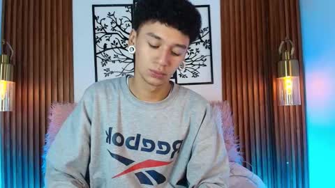 Snapshot of david_banks_ chatting on 02-13-26, 12:45 David online show from 02-13-26, 12:45